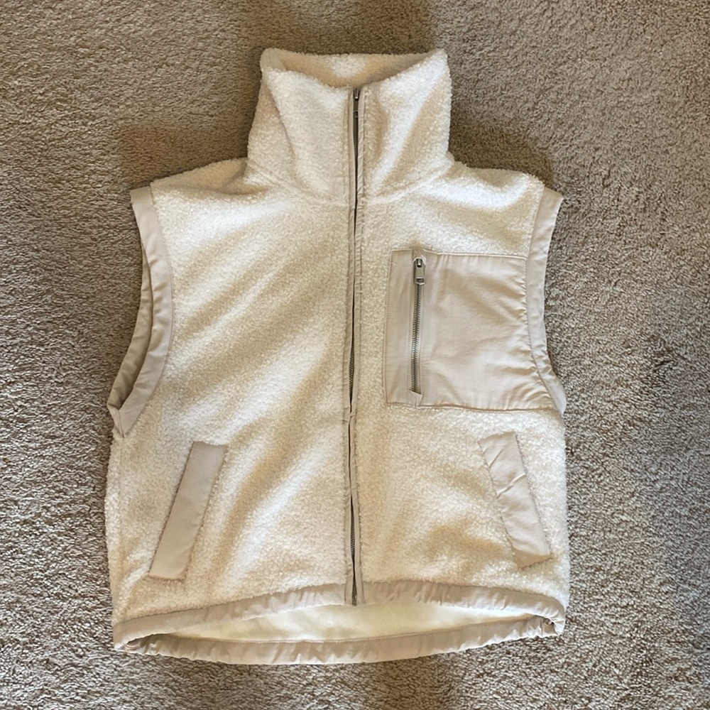 Abercrombie Soft A&F Sherpa Vest